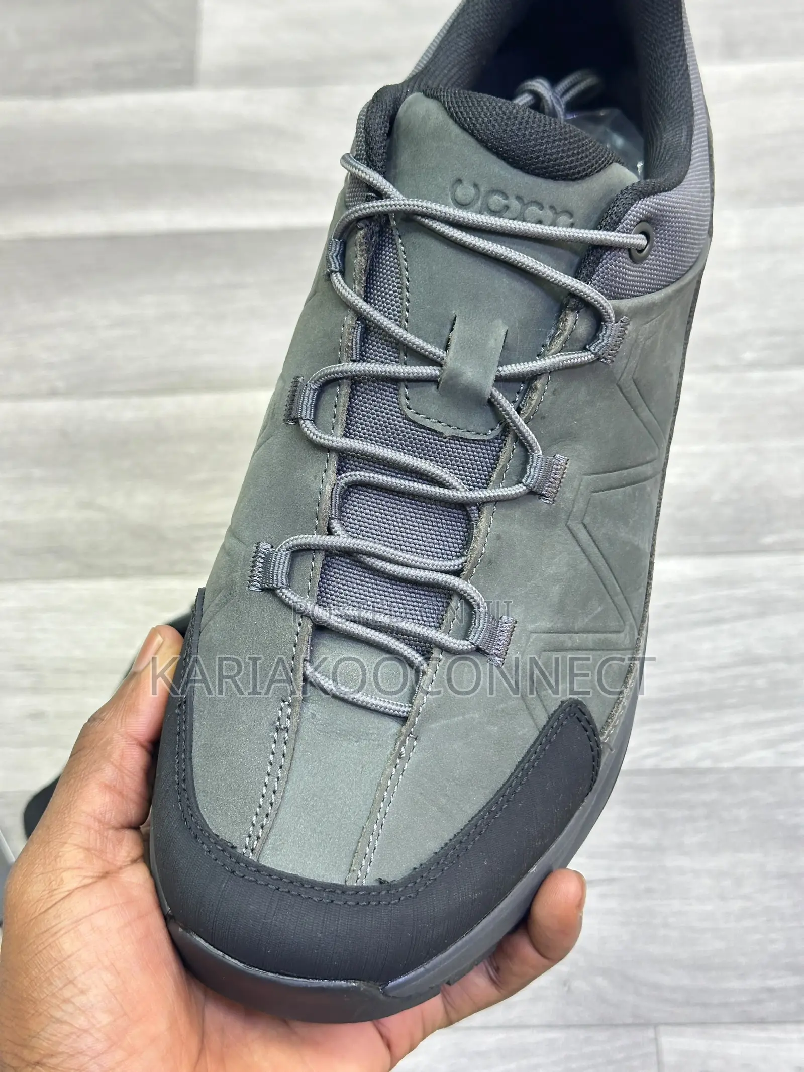 Ecco Outdoor Trail Sneakers