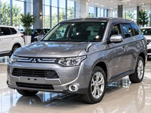 Mitsubishi Outlander 2015 Gray