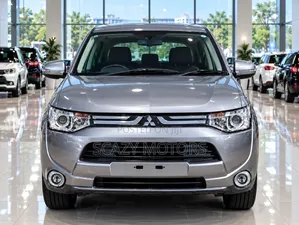 Mitsubishi Outlander 2015 Gray