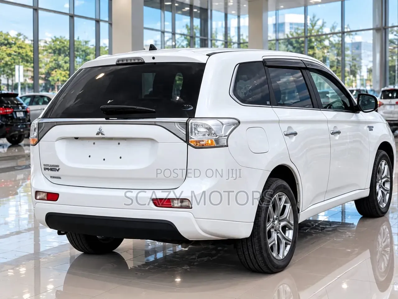 Mitsubishi Outlander 2015 White