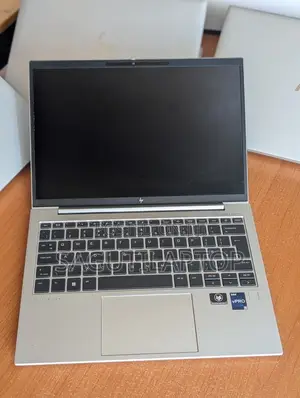 Laptop HP EliteBook 830 G9 16GB Intel Core i5 SSD 256GB
