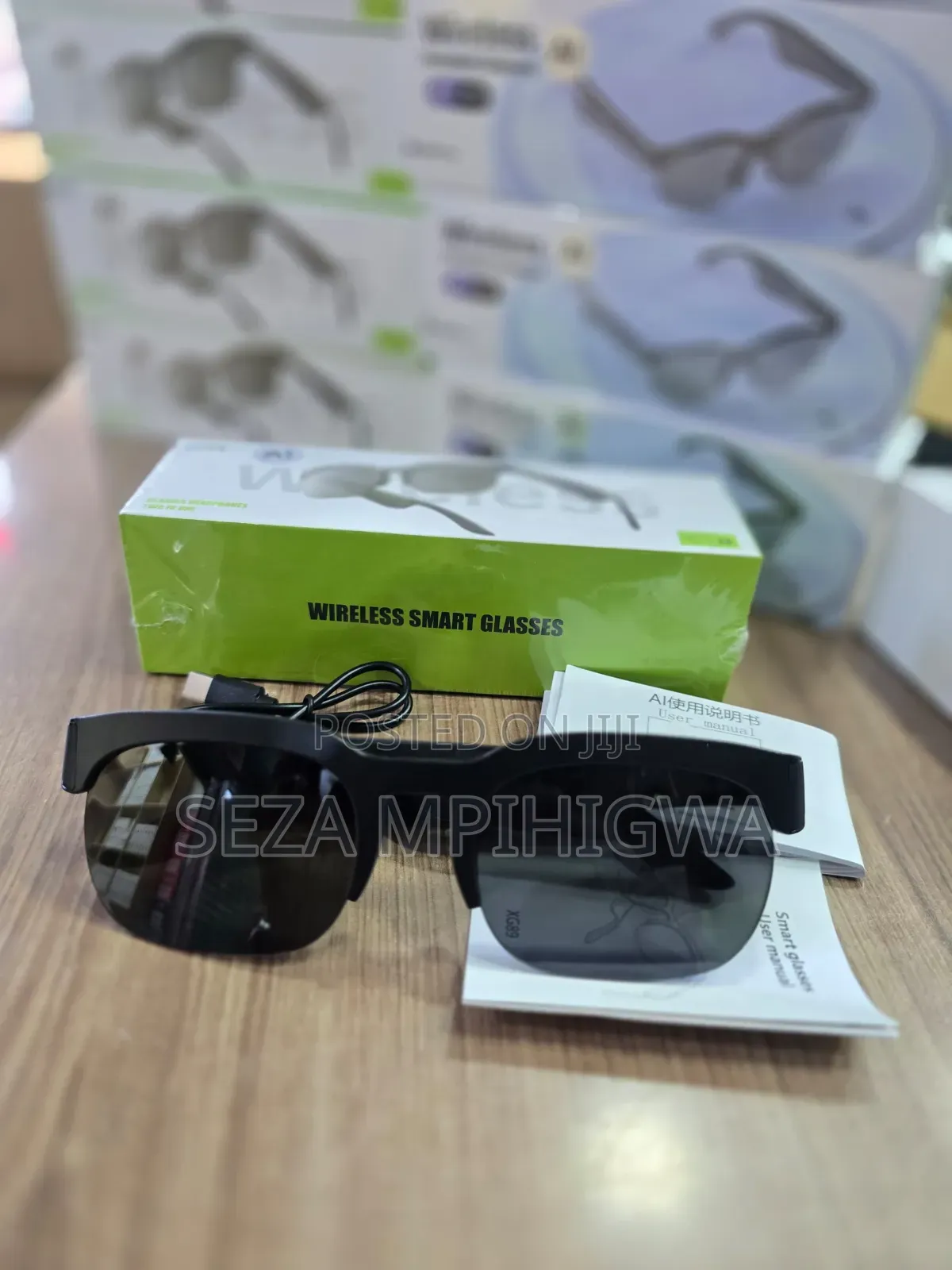 Wireless Ai Glasses 
ina Bluetooth