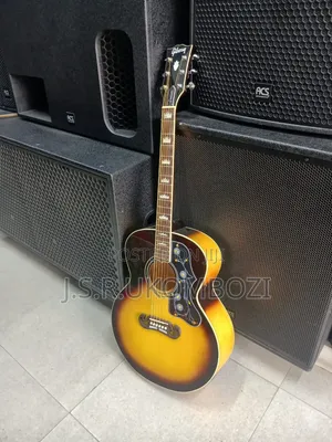 Acoustic Guitar Gibson Electric