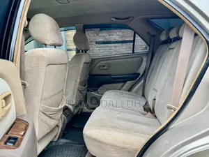 Toyota Harrier 2001 Gray
