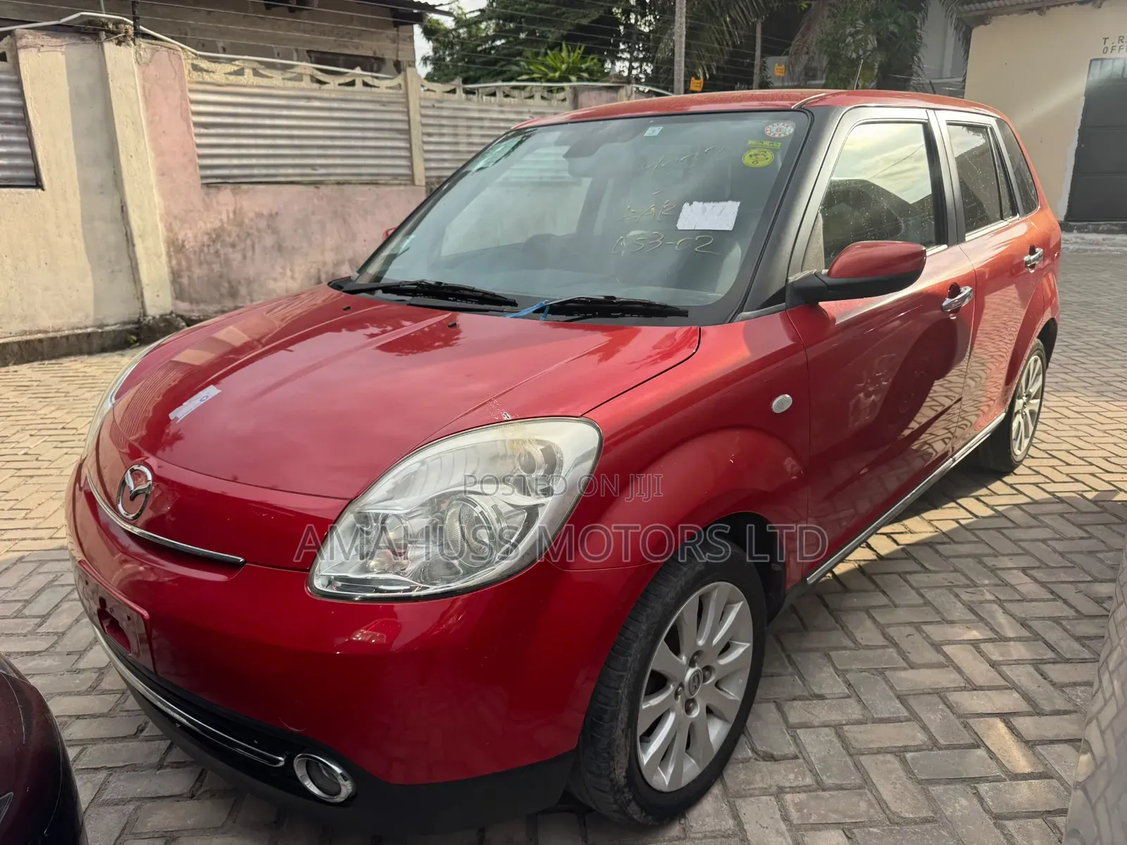 Mazda Verisa 2007 Red