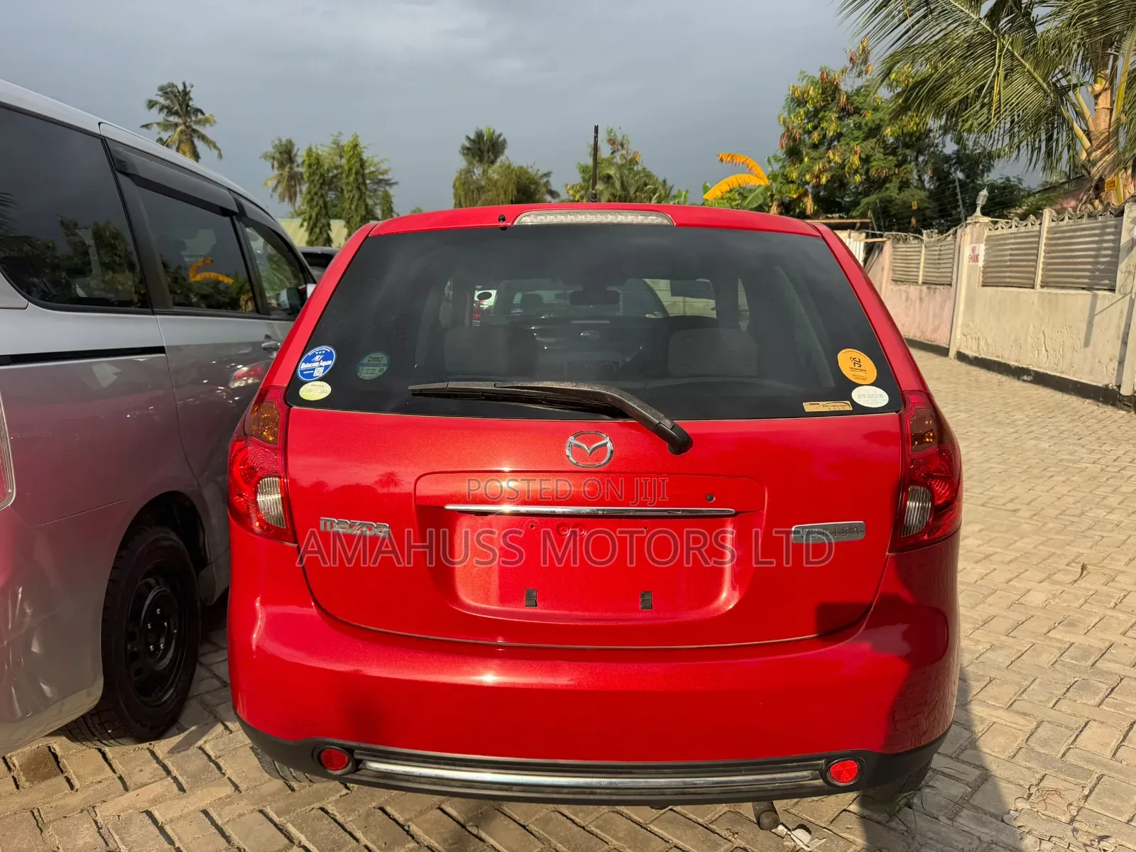 Mazda Verisa 2007 Red