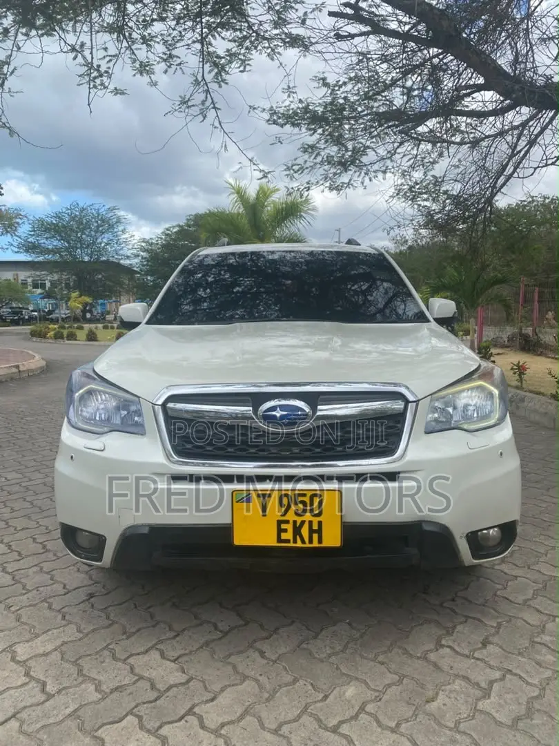 Subaru Forester 2014 White