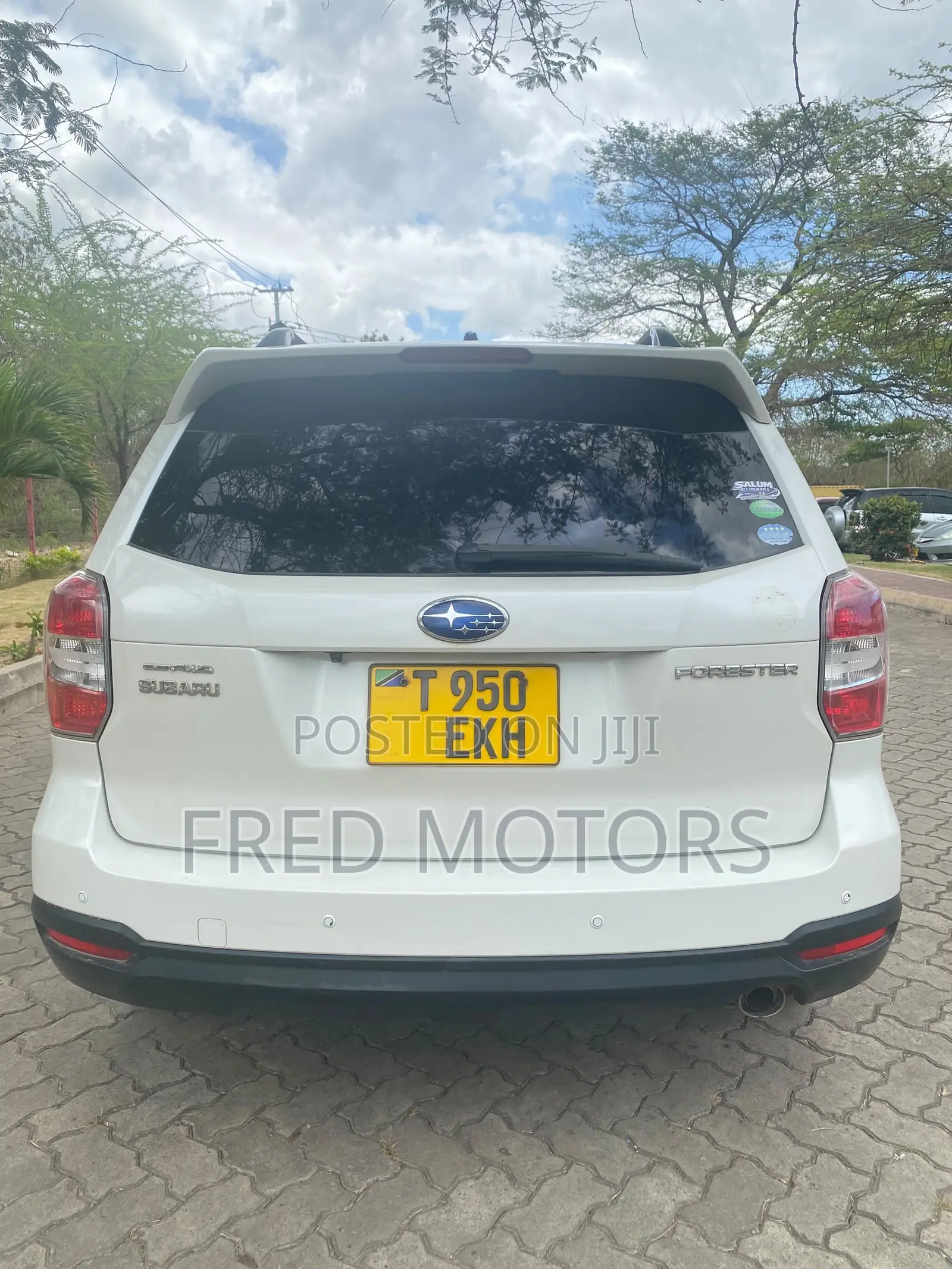 Subaru Forester 2014 White