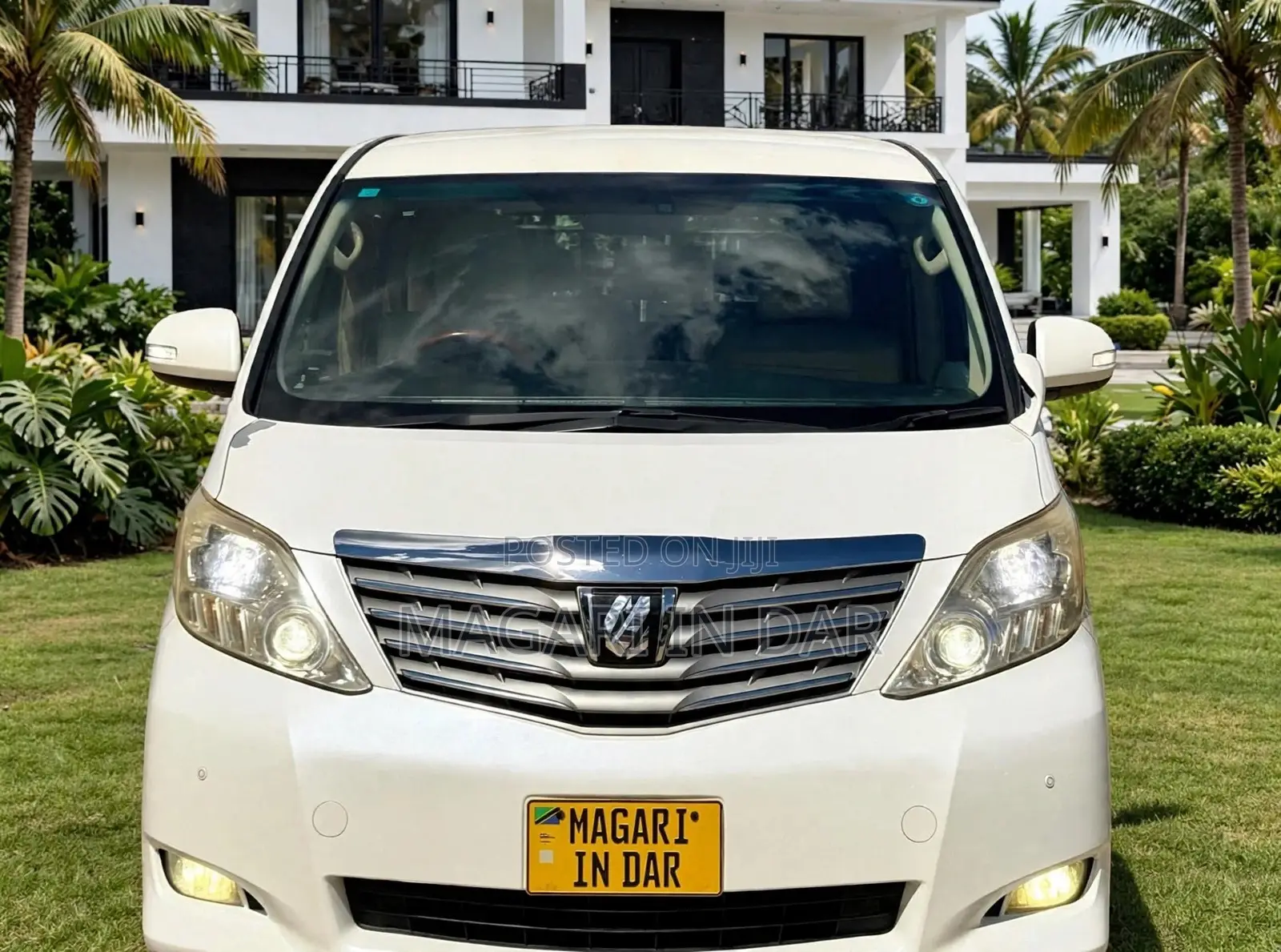 Toyota Alphard 2009 White