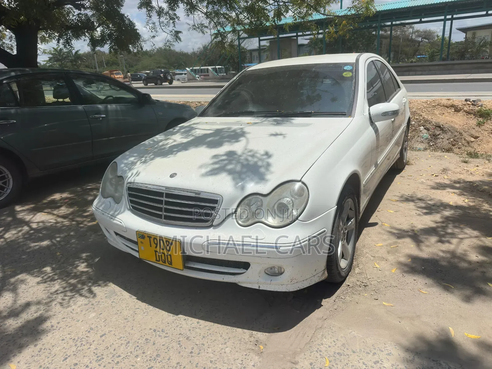 Mercedes-Benz C200 2006 White