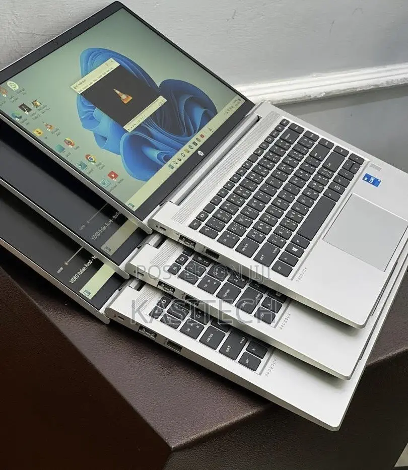 New Laptop HP ProBook 440 G9 8GB Intel Core i5 SSD 256GB