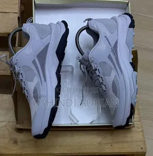 under Armour Velocity Rabasize: 40 • 41 • 42 • 43 • 44