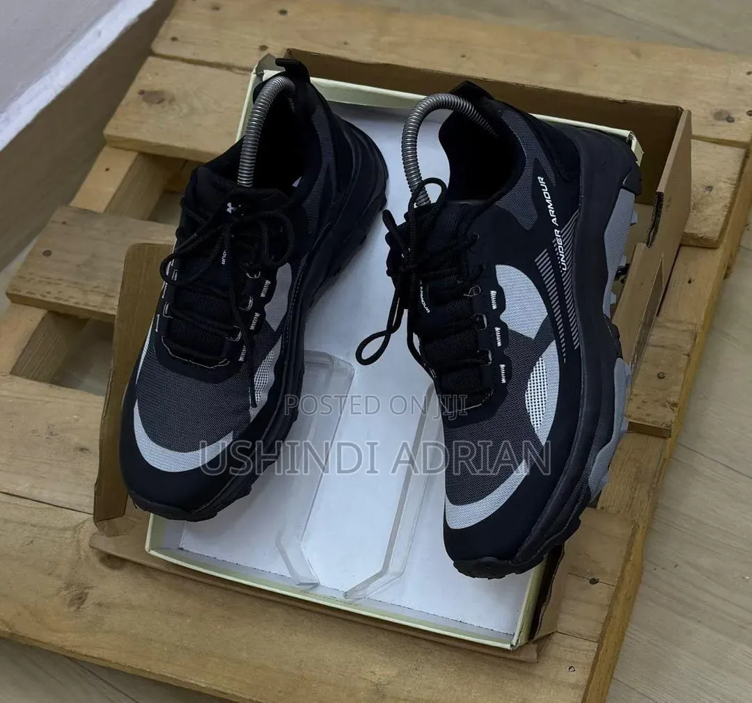 under Armour Velocity Rabasize: 40 • 41 • 42 • 43 • 44