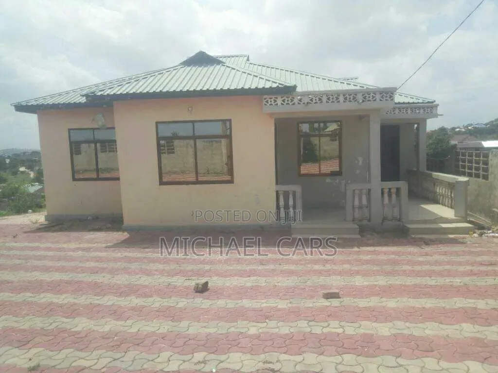 3bdrm House in Kinondoni for sale