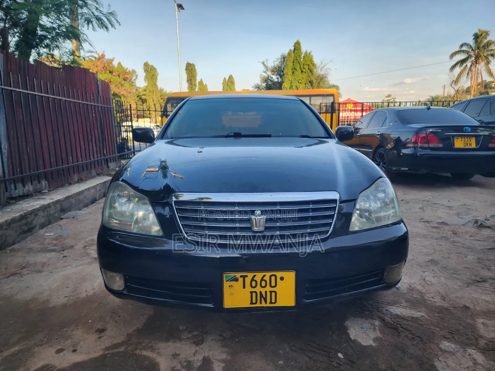 Toyota Crown Royale 2005 Black