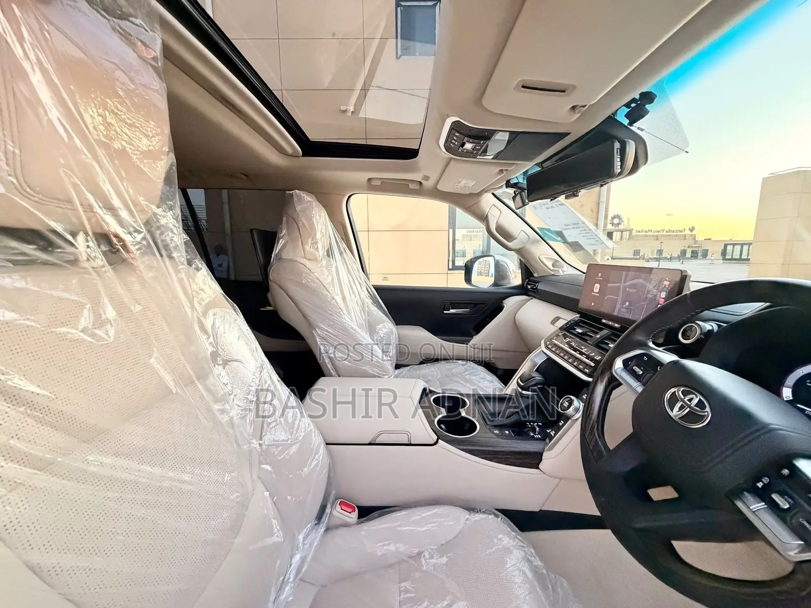 Toyota Land Cruiser LC300 2025 Gray