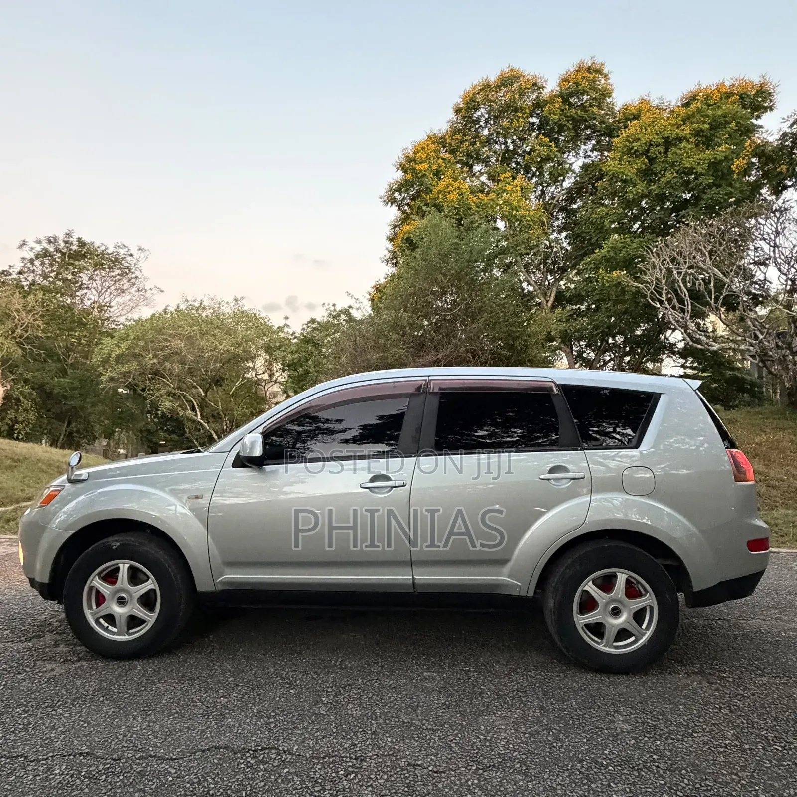 Mitsubishi Outlander 2008 Silver