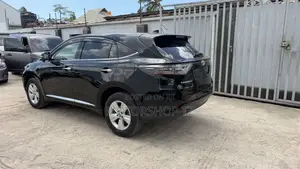 Toyota Harrier 2.0 2016 Black
