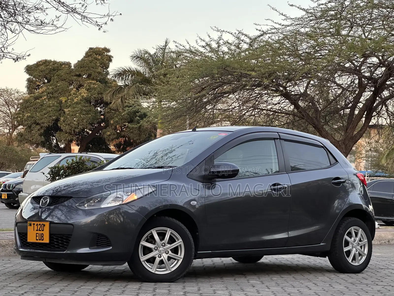 Mazda Demio 2009 Gray