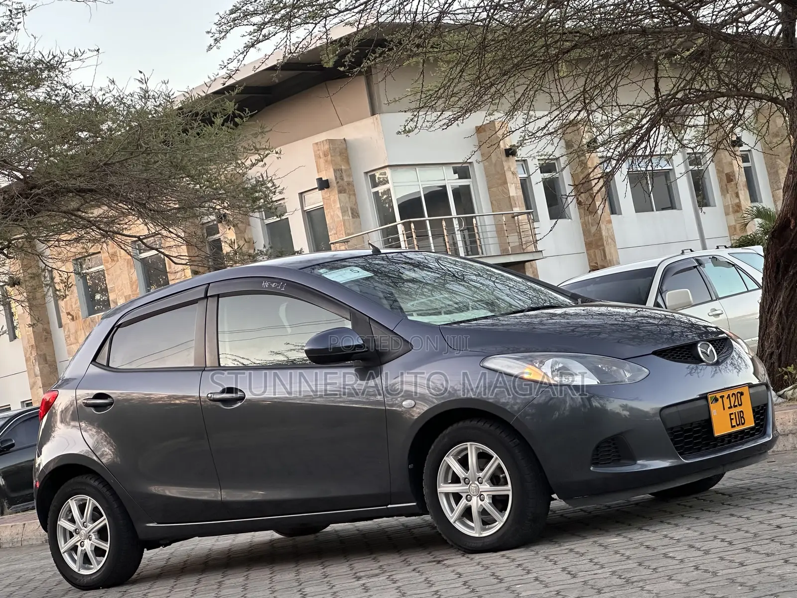 Mazda Demio 2009 Gray