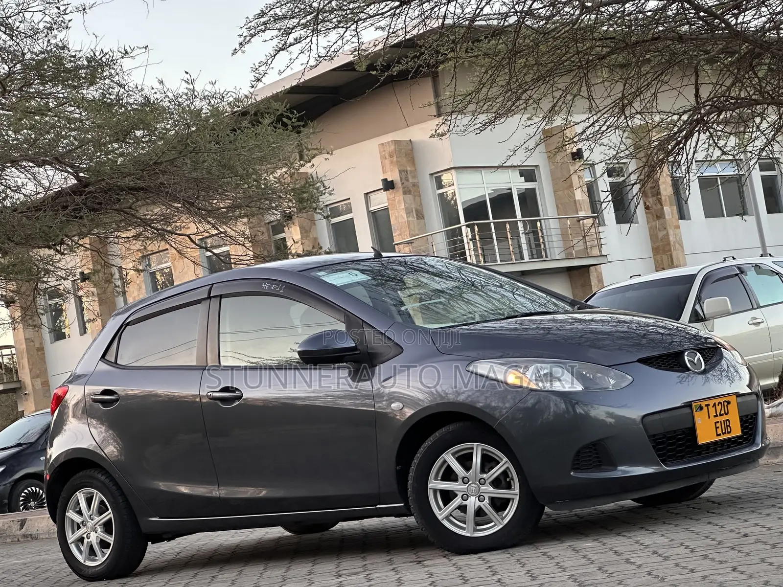 Mazda Demio 2009 Gray