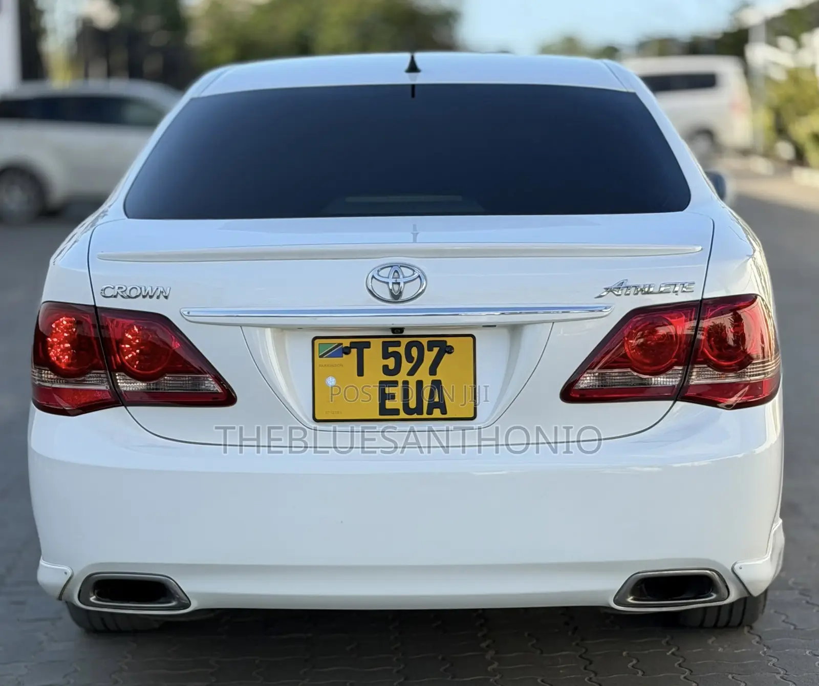 Toyota Crown 2009 White