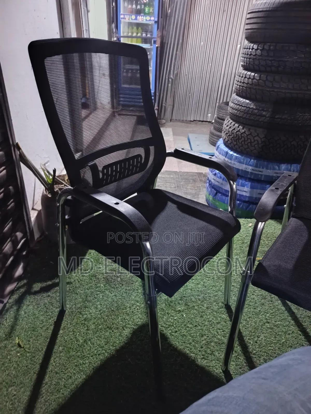 Black Visitor Office Chair.