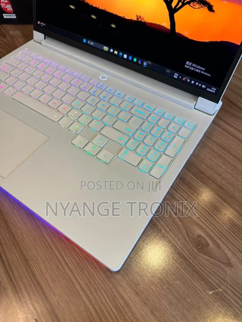 New Laptop Lenovo Legion Pro 7 32GB Intel Core Ultra 9 SSD 1T