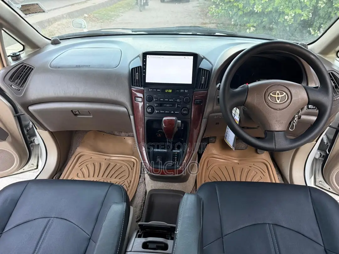 Toyota Harrier 2001 White