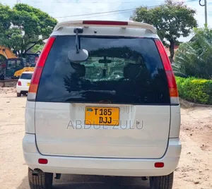 Toyota Noah 2003 White