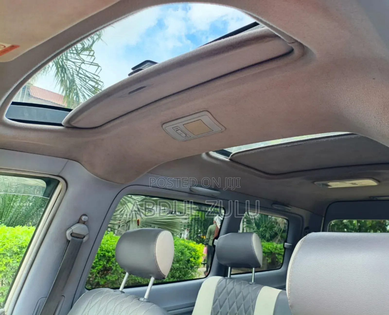 Toyota Noah 2003 White