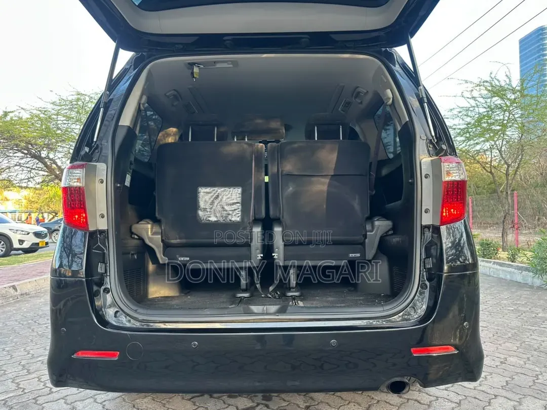 Toyota Alphard 2010 Black