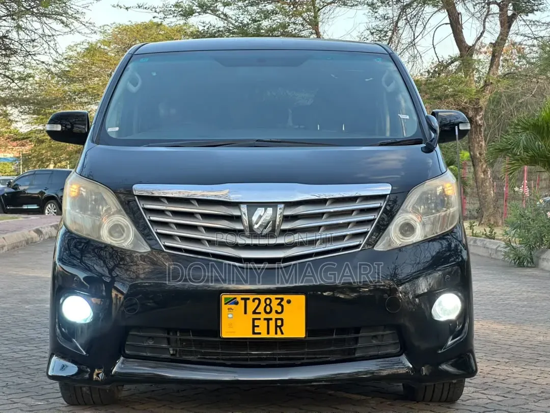 Toyota Alphard 2010 Black