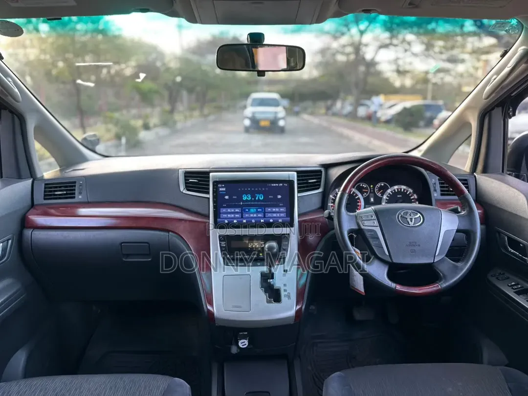Toyota Alphard 2010 Black