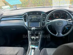 Toyota Kluger 2003 Black