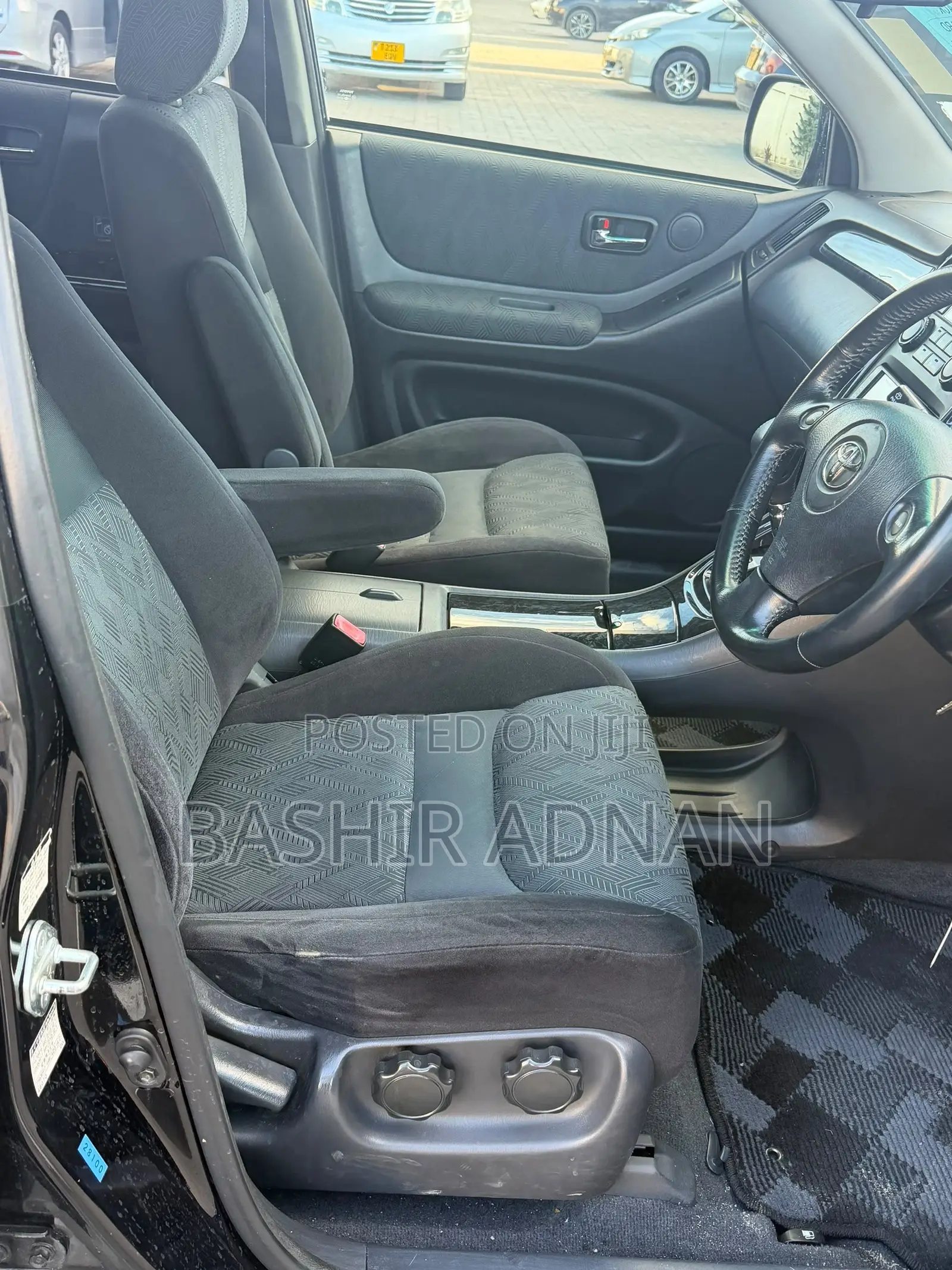 Toyota Kluger 2003 Black