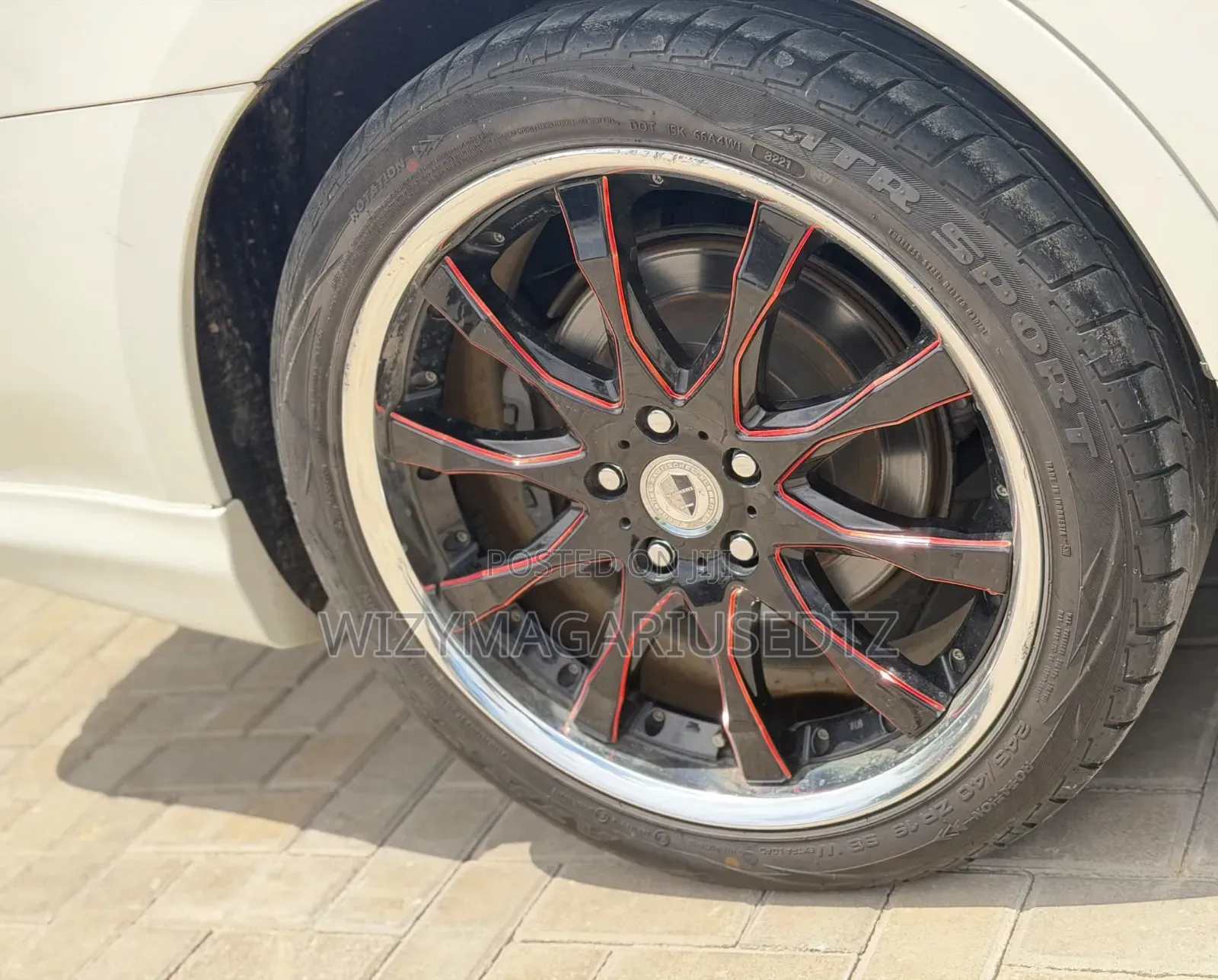 Toyota Crown 2009 White
