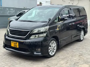 Toyota Velfire for Hire