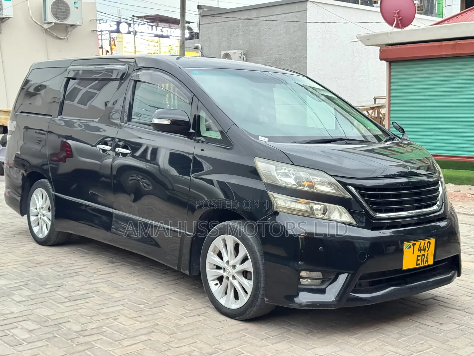 Toyota Velfire for Hire