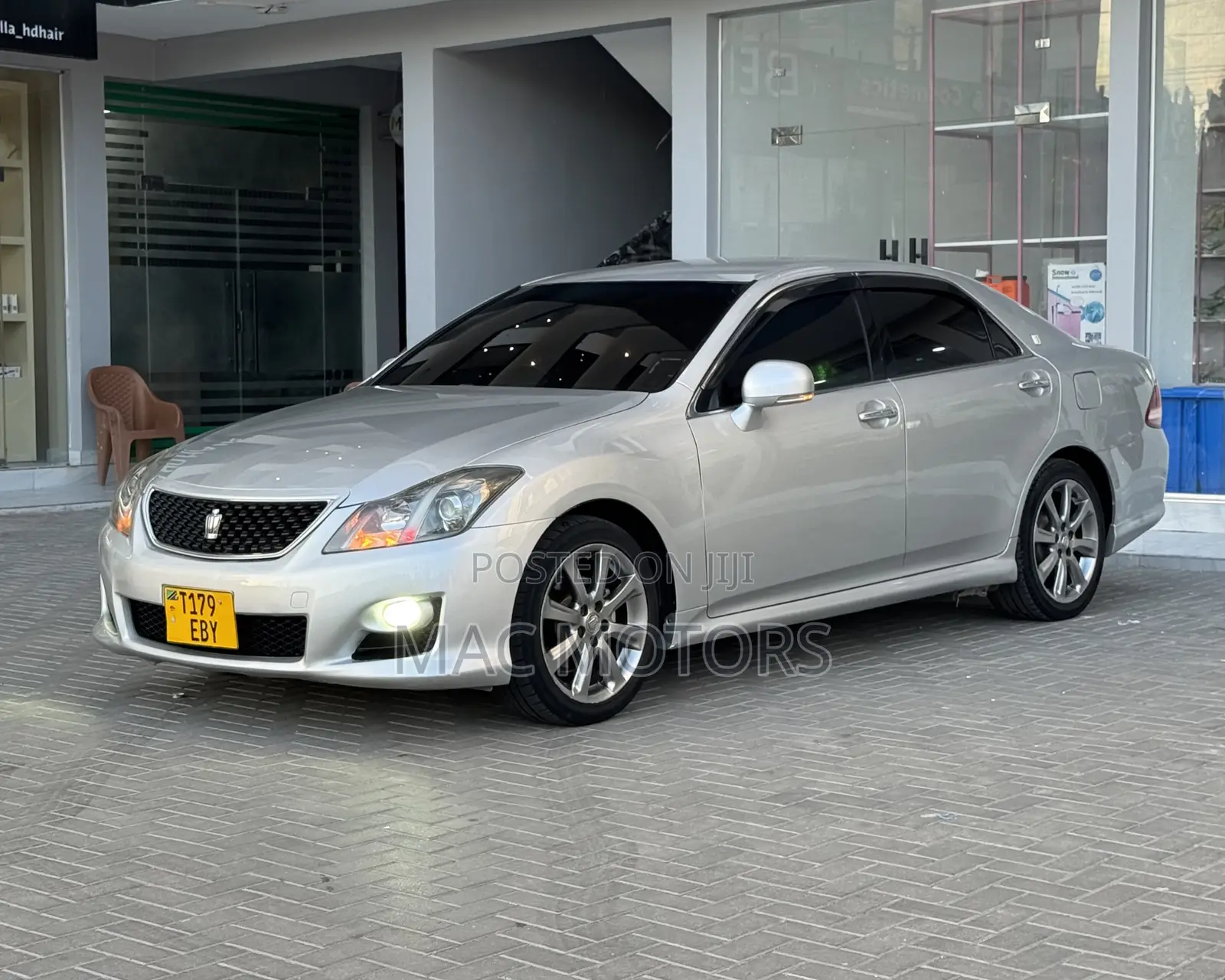 Toyota Crown 2009 Silver