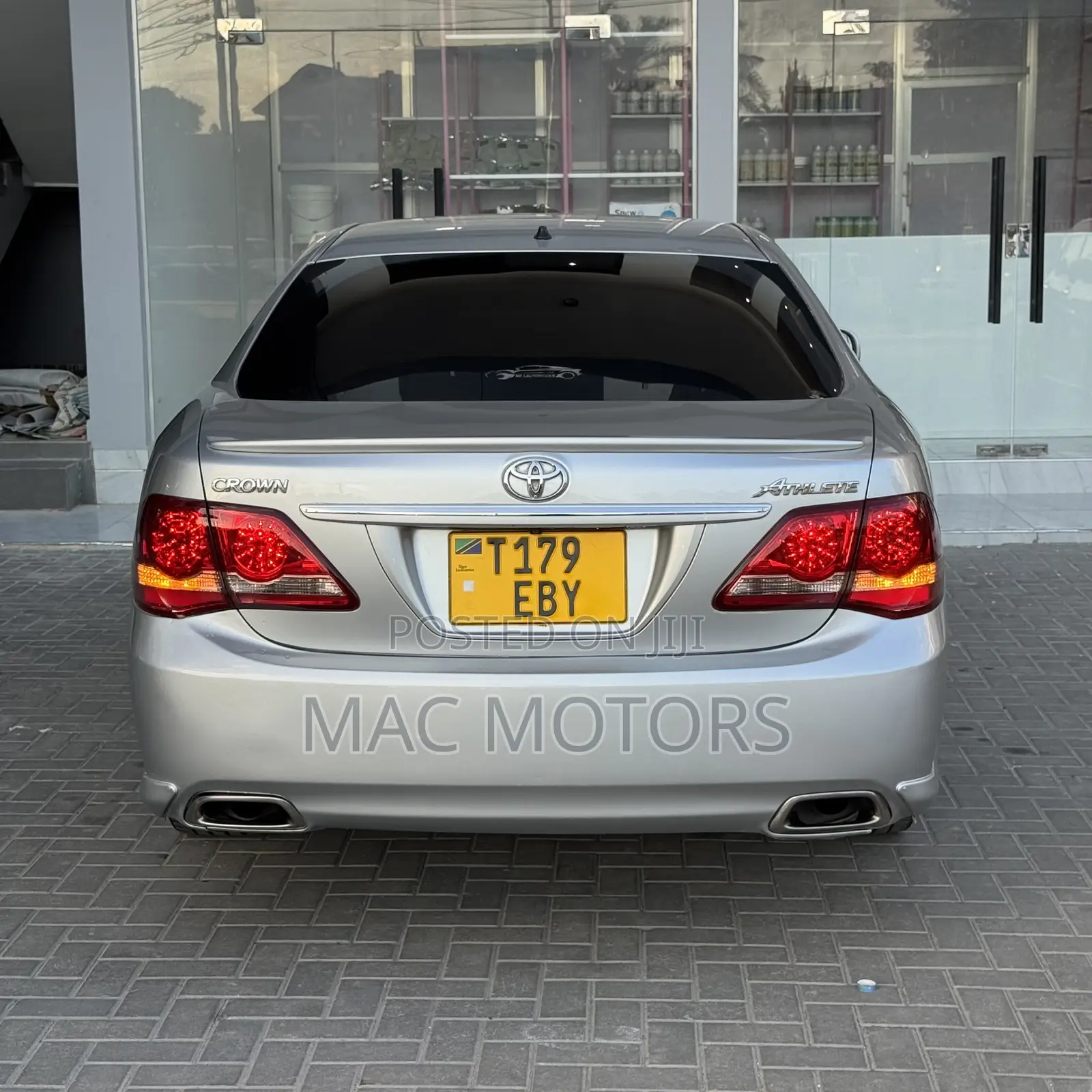 Toyota Crown 2009 Silver