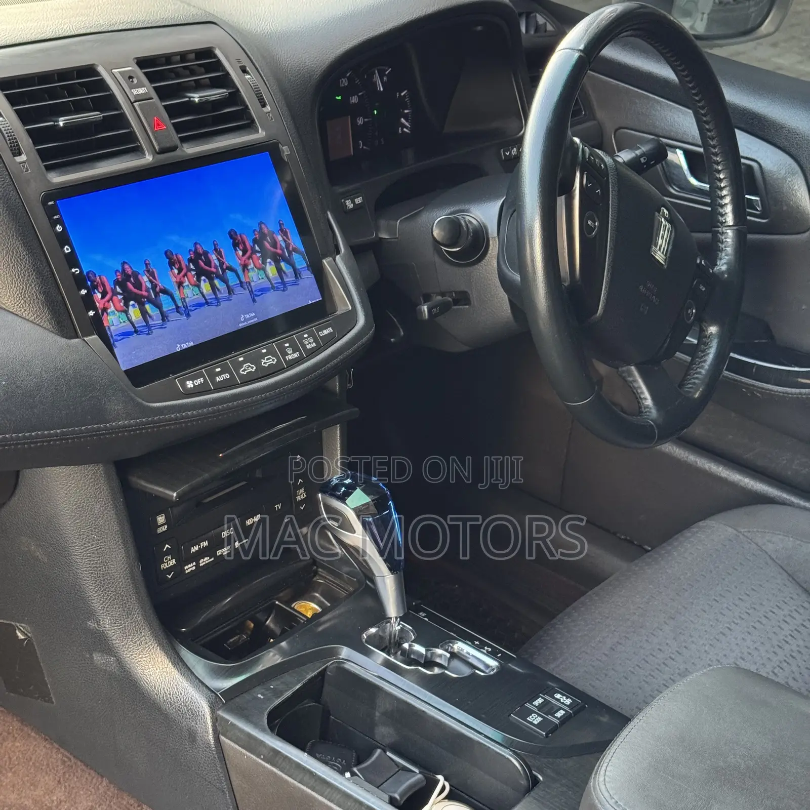 Toyota Crown 2009 Silver