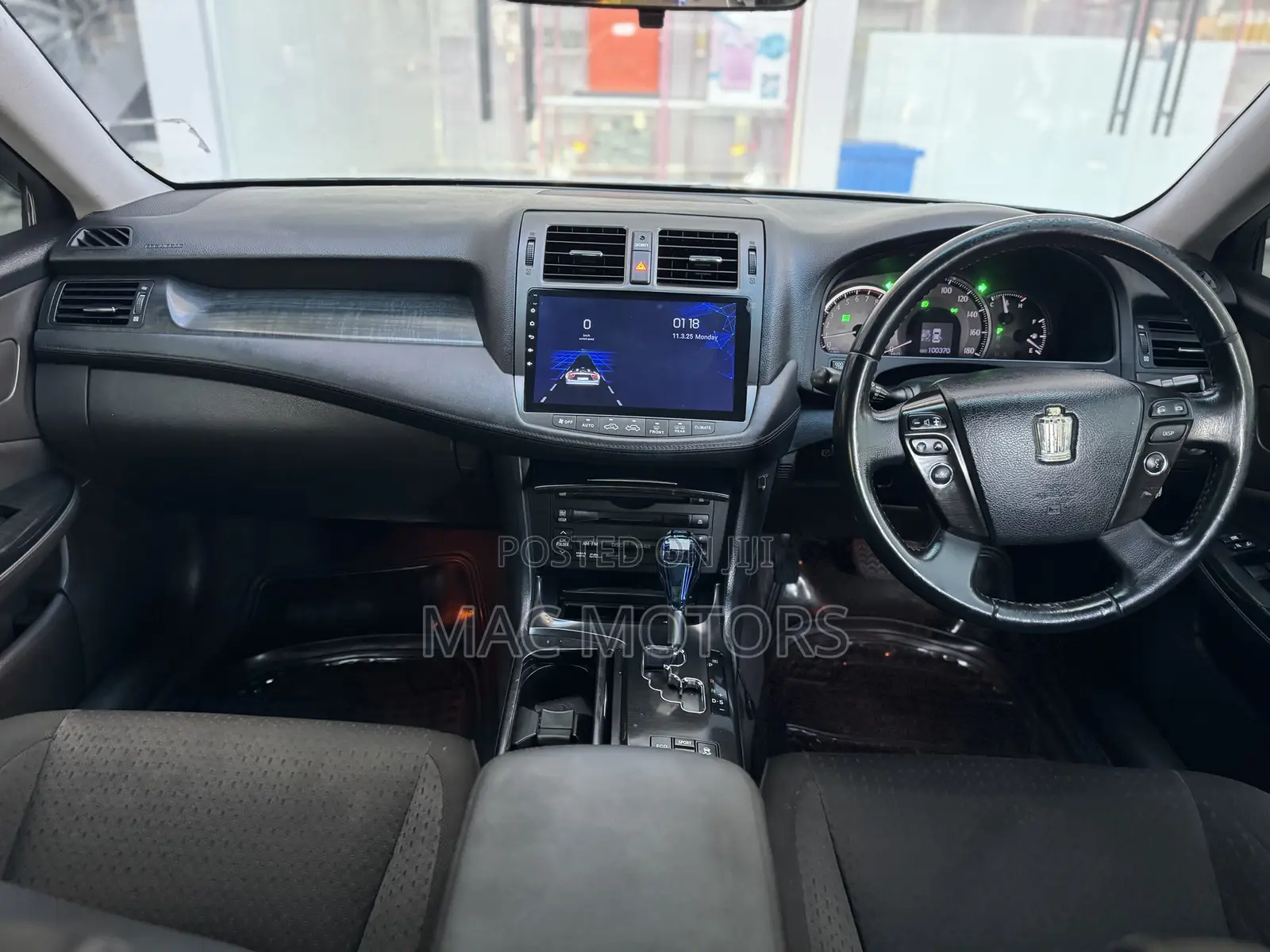 Toyota Crown 2009 Silver
