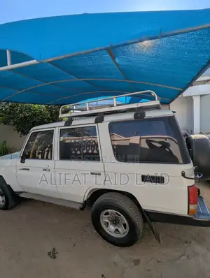 Toyota Land Cruiser 2014 White