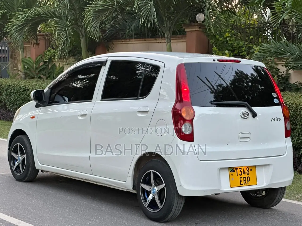 Daihatsu Mira 2012 White
