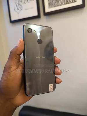 Kyocera Gratina 32 GB Black