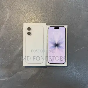 New Apple iPhone 17 256 GB White