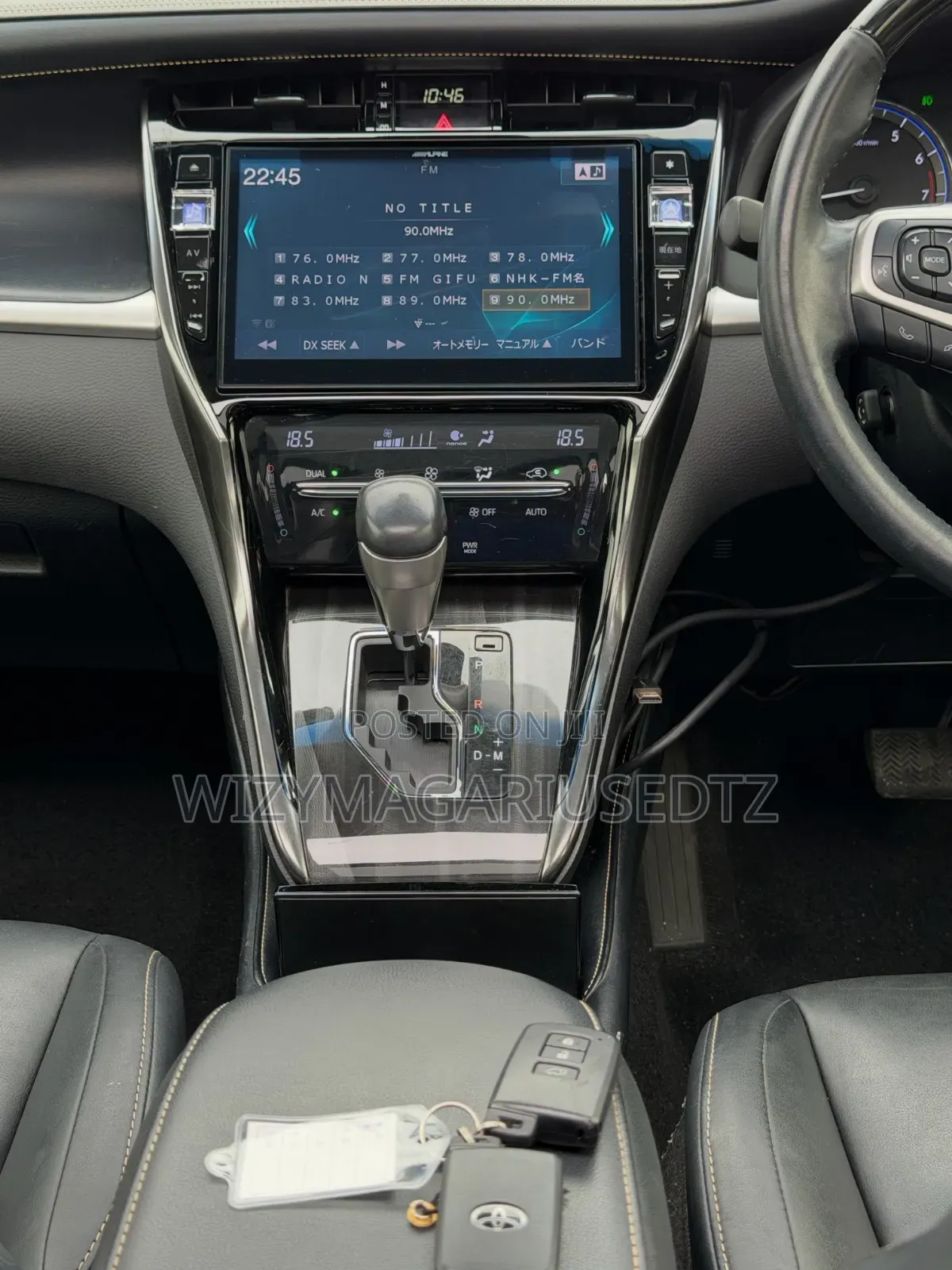 Toyota Harrier 2.0 2017 Matt Black