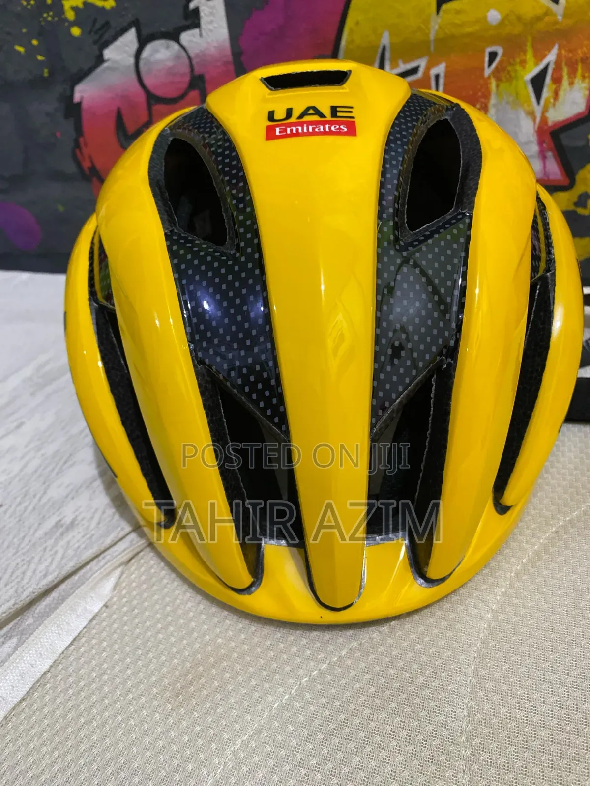 Met Yellow Professional Cycling Helmet.
