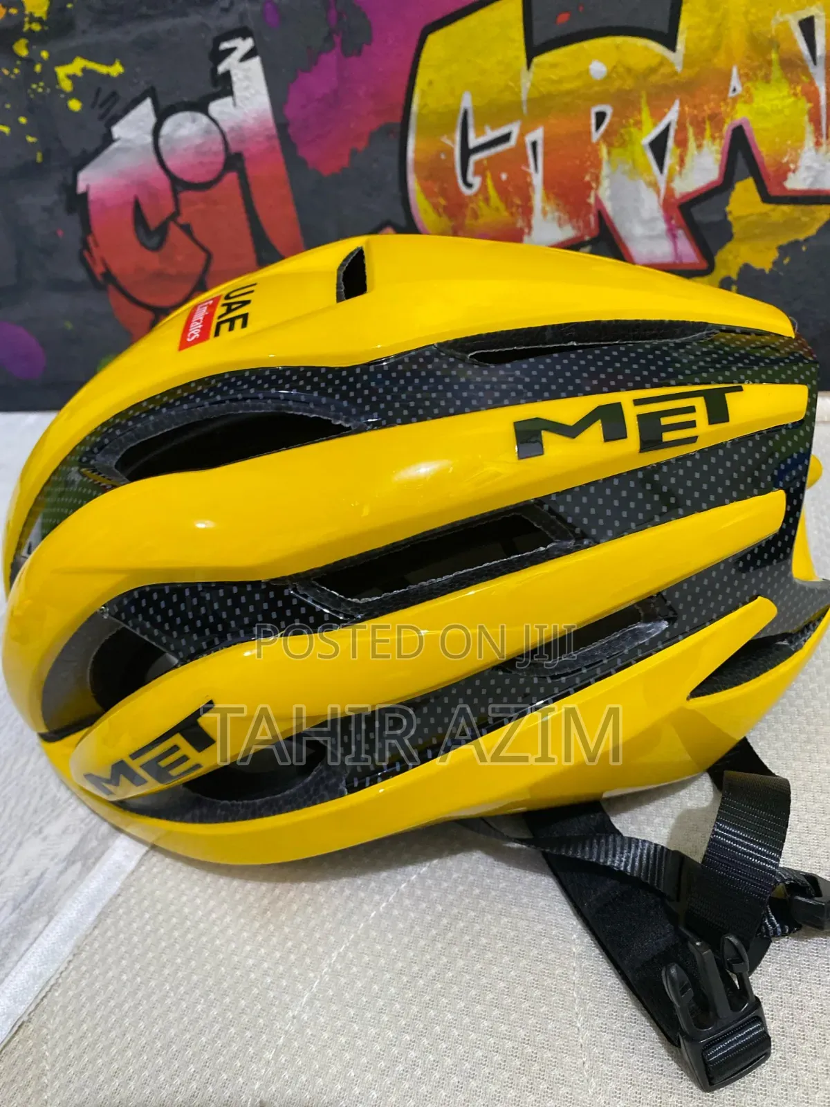 Met Yellow Professional Cycling Helmet.
